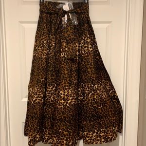 Acura ladies maxi skirt animal print